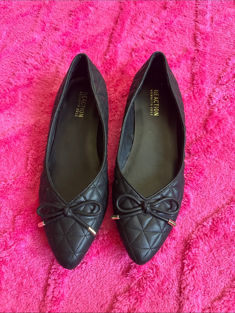 Reaction Kenneth Cole Black Quilted Pointed-Toe Flats with Bow